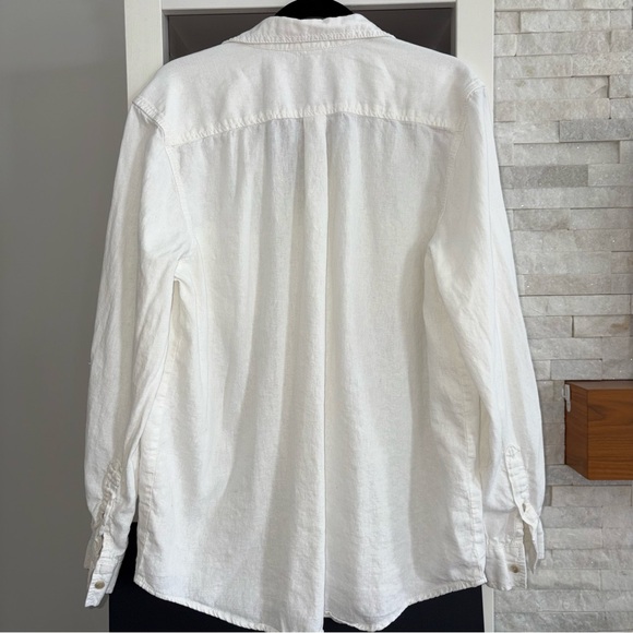Ocean by Bikini Village White Women's Button Down Linen Blend Shirt - Picture 7 of 10